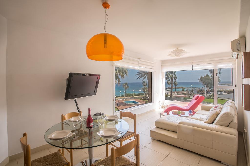 Pallinio Fig Tree Bay Apartments プロタラス エクステリア 写真