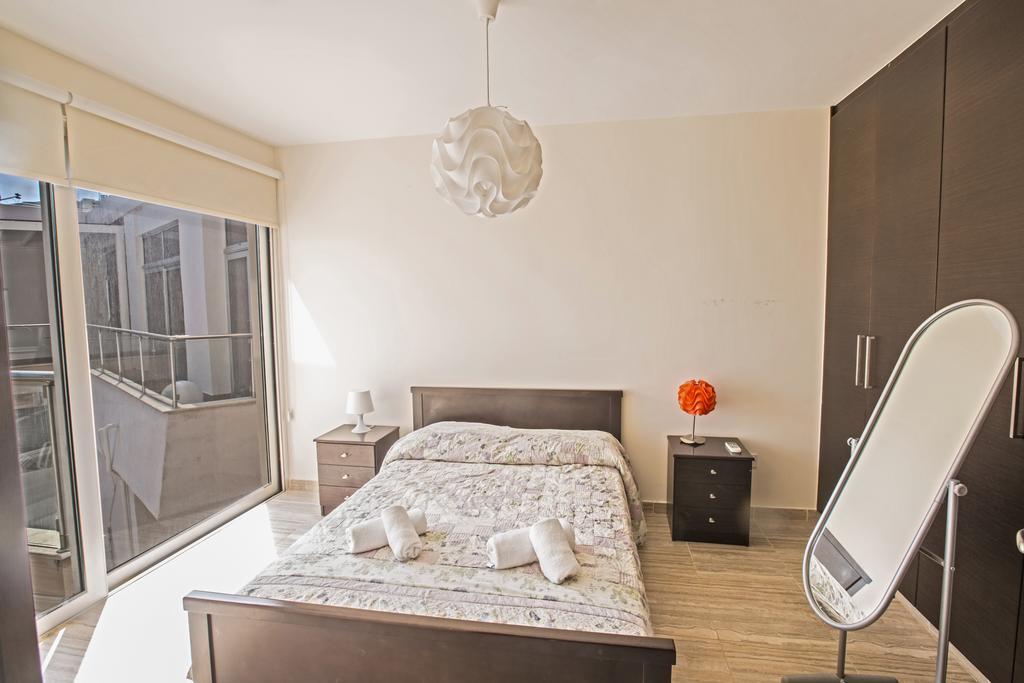 Pallinio Fig Tree Bay Apartments プロタラス エクステリア 写真