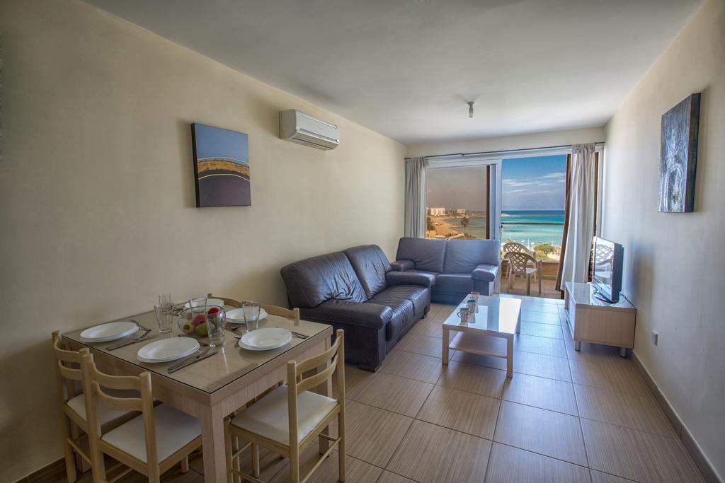 Pallinio Fig Tree Bay Apartments プロタラス エクステリア 写真